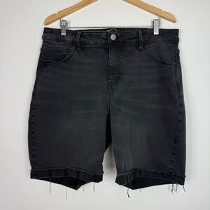 Ava & Viv Black Jean Shorts with Frayed Hem